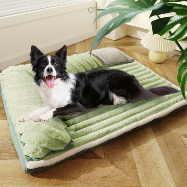 Pawfriends New Striped Velvet Dogs Bed in Green with Detachable and Washable Reversible Use Dog bed  Striped Velvet Dog Bed  Removable Washable  Reversible Design